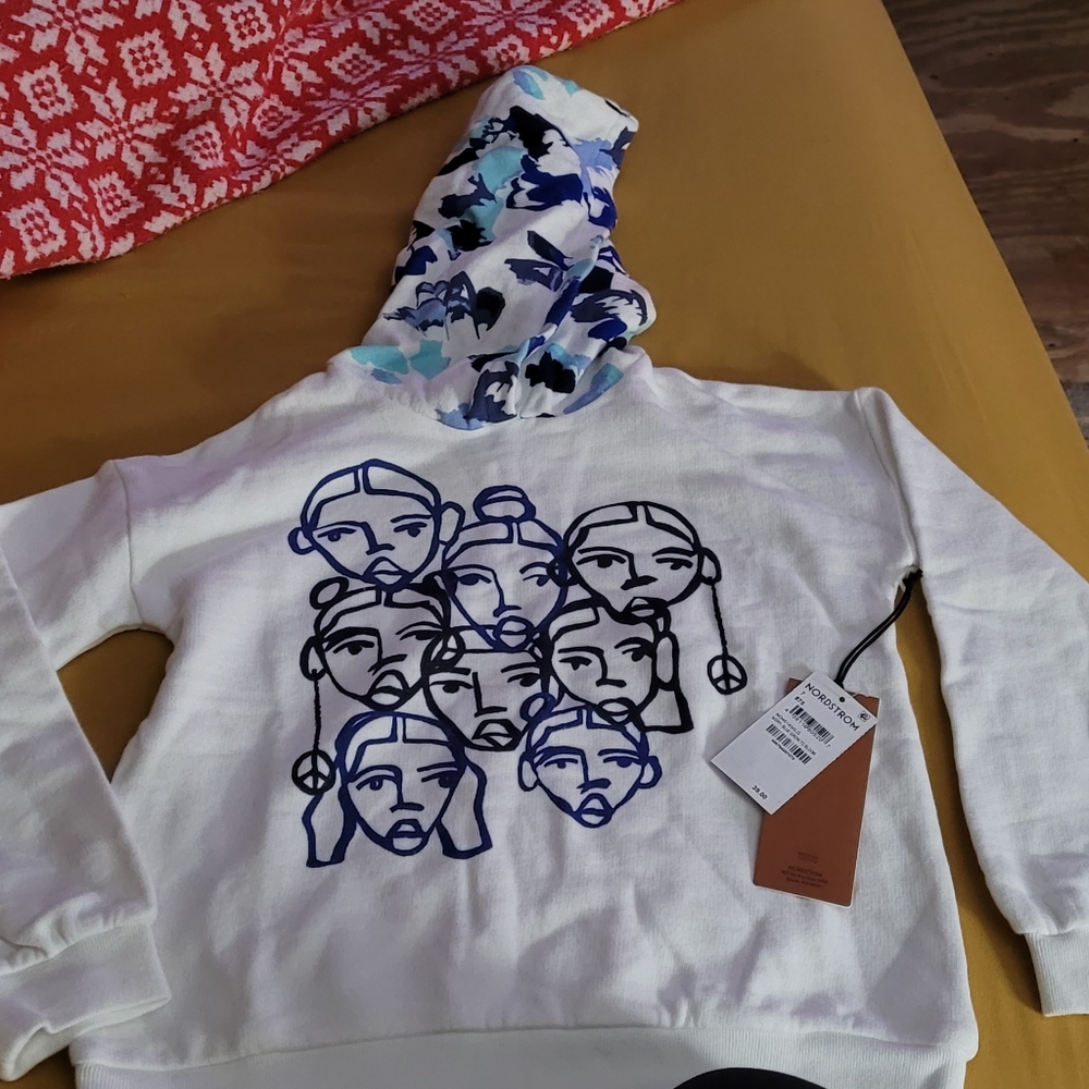 Nordstrom hooded sweat shirt